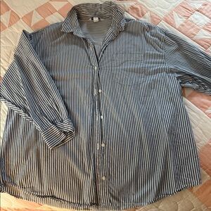 Old Navy Boyfriend Shirt